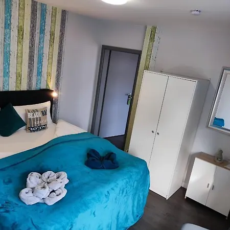 Zur Perle Bed & Breakfast Busum